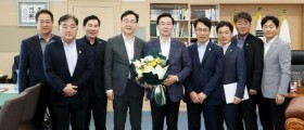 하동군, 22대 국회의원 당선인 초청 간담회 개최…긴밀한 소통 다짐